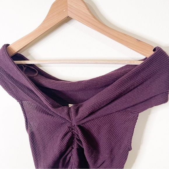 Free People Maroon Off Shoulder This Cutie Top in Black Raisin Size Small NWT - Picture 3 of 7